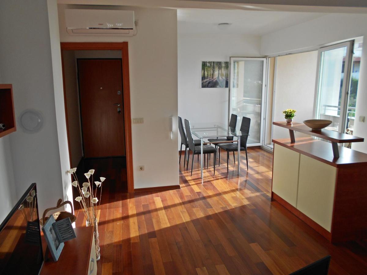 Apartman Copacabana Дубровник Екстериор снимка